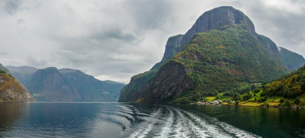 Lac Maeroyfjord  en Norvège